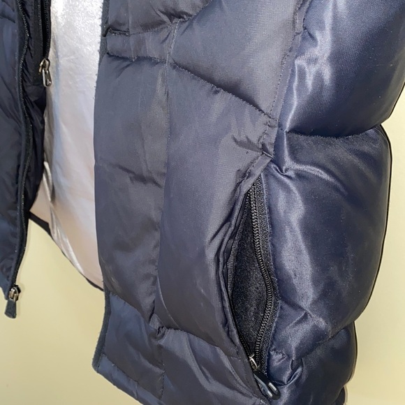 GAP | puffy vest - Picture 5 of 13